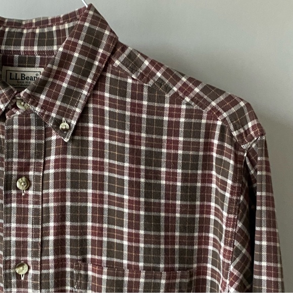 LL Bean cotton Shirt Size Medium Long ML brown plaid burgundy red Button Down - Picture 3 of 16
